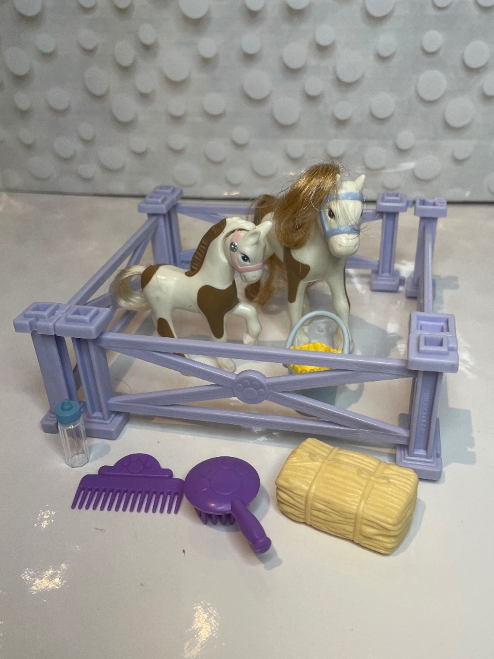 Vintage Littlest Pet Shop Zoo Shy Shetlands Pony Playset by Kenner 1993